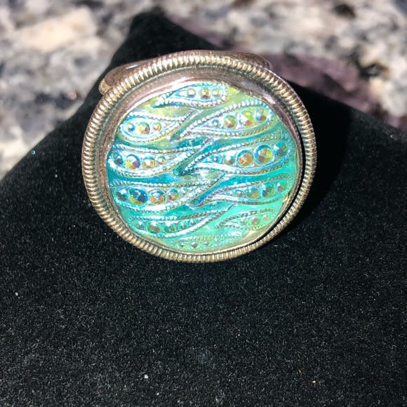 Dreamer Peacock Ore Ring - Picture 4 of 10